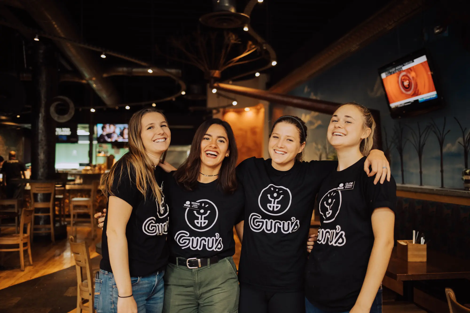 4 Female employees inside Gurus